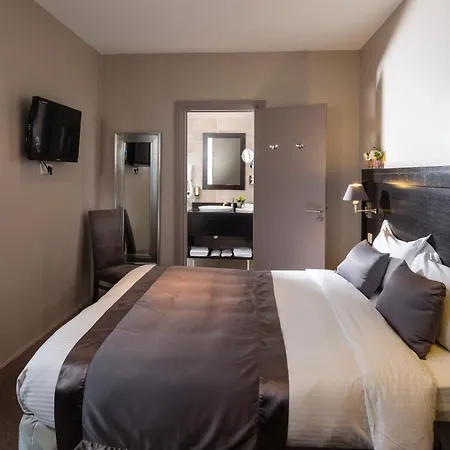 Hotel La Place 3*