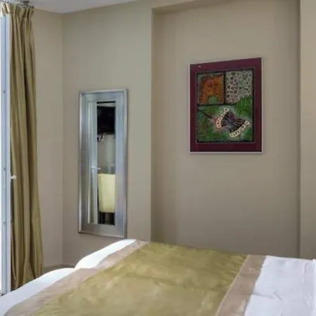 La Place Boutique 3*