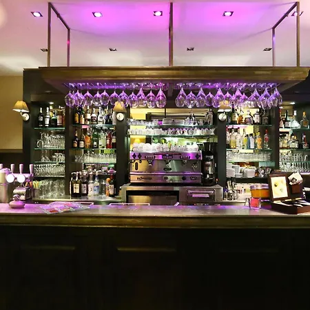 La Place Boutique 3*