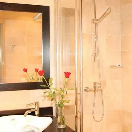 La Place Boutique Hotel