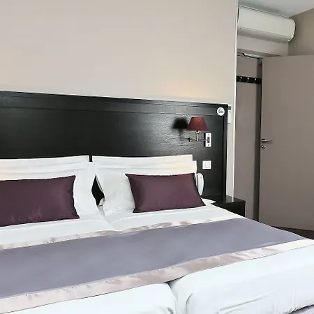 La Place Boutique 3* Antibes