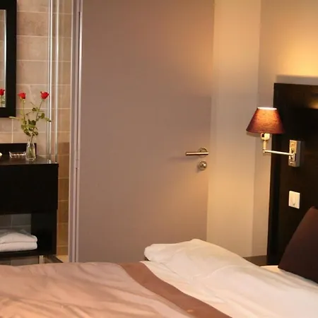 La Place Boutique Hotel 3*