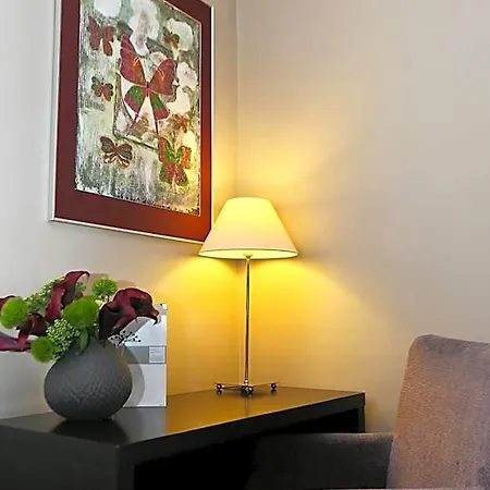 La Place 3* Antibes