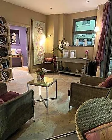 La Place 3* Antibes
