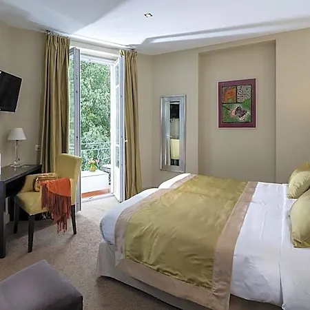 Hotel La Place 3*