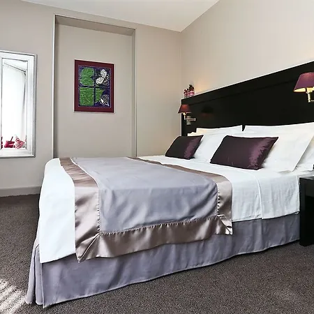 La Place Boutique 3* Αντίμπ